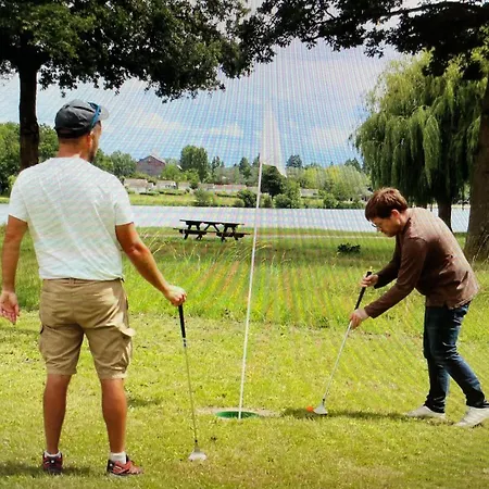 Couette-café Maison A La Campagne *